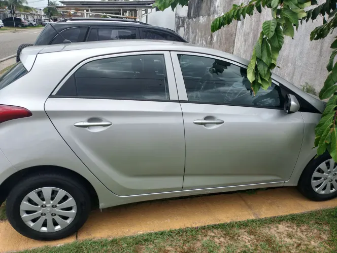 Hyundai HB20 Comf./c.plus/c.style 1.0 Flex 12V 2014