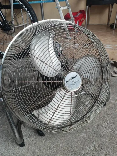 Ventilador Britânia turbo 200w