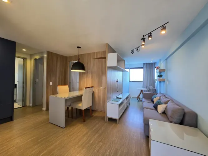 Vendo flat com 2/4 mobiliado em Ponta Negra