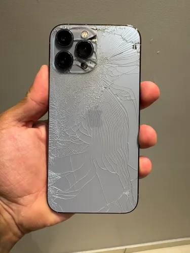 iPhone 13 Pro Max 256gb tela e tampa traseira a conserto | funcionando tudo perfeitamente