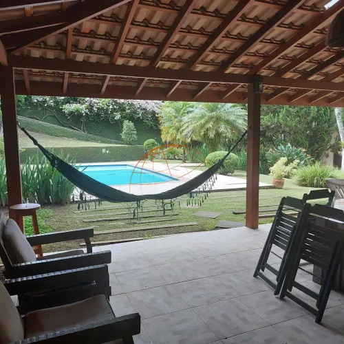 Chácara com 3 quartos, 540 m² à venda por R$ 2.400.000 / Locação 12.600 - Granja Viana - C