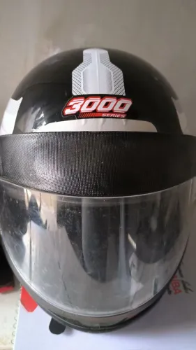 Capacete