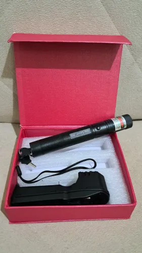 Laser ultra forte verde