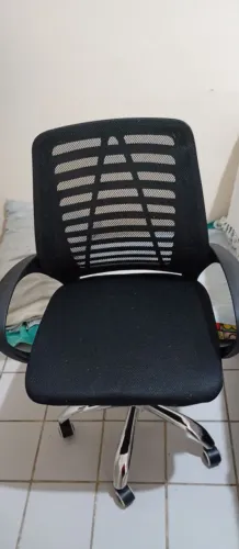Cadeira de Escritório (Nova)