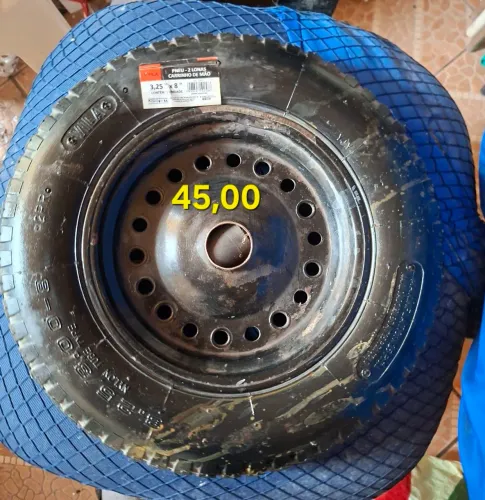 Pneu, 2 lonas carrinho de mão