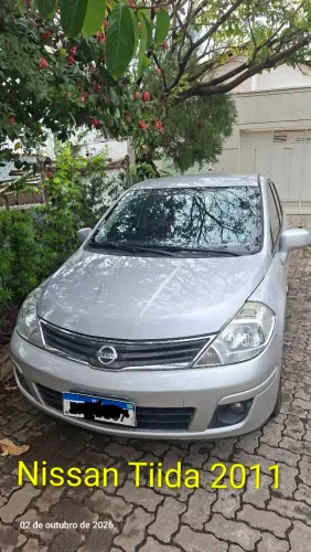 Nissan Tiida Sedan 1.8 16V Flex Fuel 4P 2011