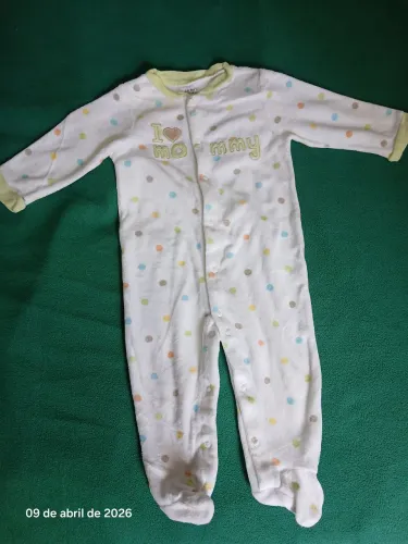 Macacão Carter's Tam. 7 a 9 meses