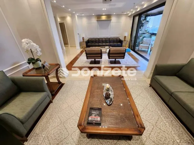 Apartamento em condomínio clube, 4 Dormitórios com 5 Vagas em Vila Bastos, Santo André La