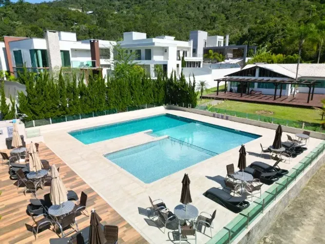 TERRENO COND. ALTO PADRÃO 1020,0M2 COM PROJ. APROV. E ALVARÁ DE CONSTRUÇÃO VENHA CONFERIR!