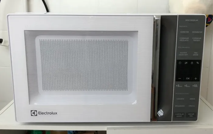 Microondas Electrolux em ótimo estado!