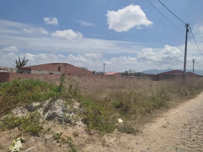 Terreno em Maracanaú Barato, Pronto para Construir, Aceito Proposta.