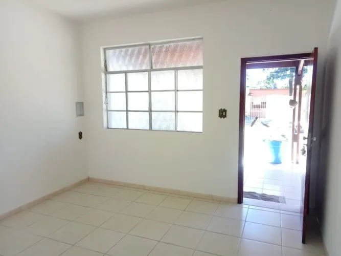 Casa com 3 quartos à venda em Belo Horizonte
