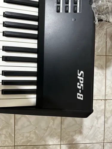 Piano Digital Sintetizador Kurzweil SP5-8 (Para Peças / Reparo)