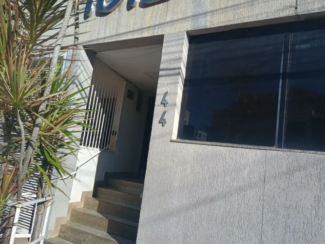 Vende-se apartamento próximo à Unimontes