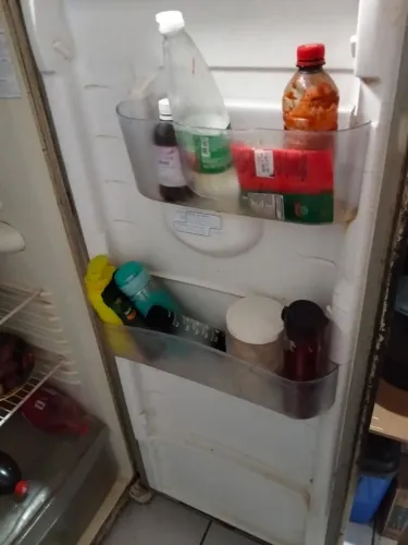 Geladeira pra reforma