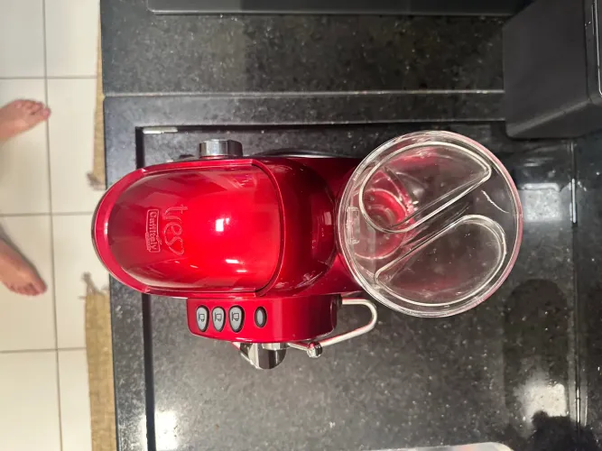 Vendo Cafeteira 3 Corações