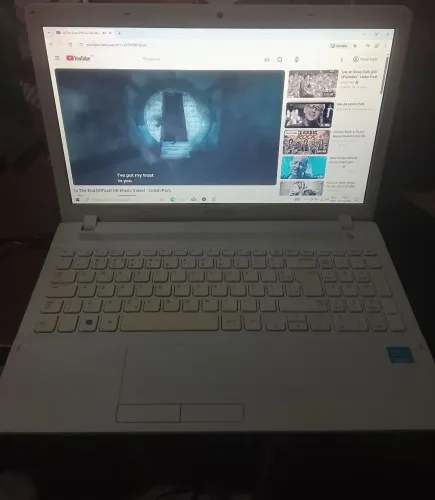 Telão 15.6.i5. 4gi. HD 750g.bateria 2h. Pra vender logo