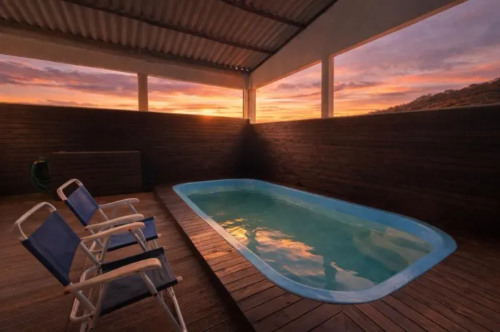 Casa residencial e comercial, ótima oportunidade.