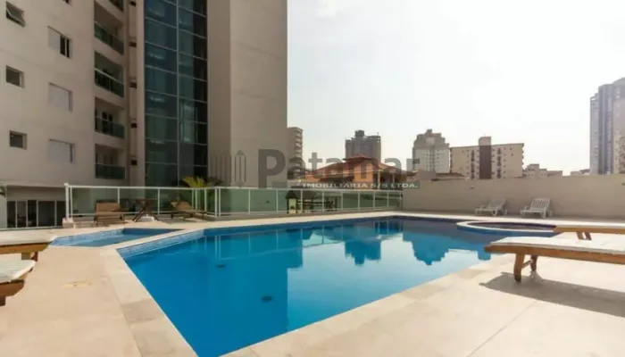 Cobertura duplex em Osasco a venda , com três quartos.