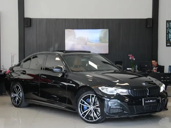 BMW 330E M Sport 2.0 Turbo Híbrido AU 2020