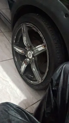Vendo/troco jogo de rodas 17