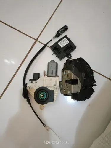 Vendo peças New fiesta 