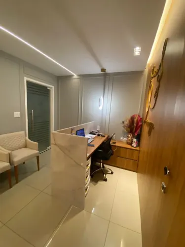 GRANDE OPORTUNIDADE, LINDA SALA COMERCIAL NO RENASCENÇA, ED. MICHELANGELO OFFICE