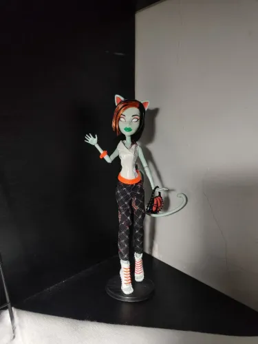 Boneca Monster High Scarah Screams Freaky Fusion G1 