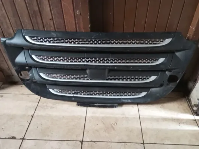 Grade Frontal Inferior Caminhão Daf Xf 2021 2022 Original