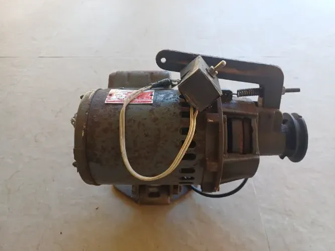 Motor para Máquina de Costura Industrial Kohlbach 1/4 CV 110/220V 1700 RPM