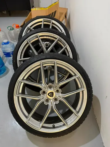Rodas Vittoria Aro 19 5X112 (San Francisco) + Pneus 235/35 R19 (Zero)