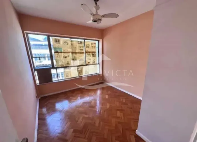 Apartamento : Padrão / Residencial / Copacabana