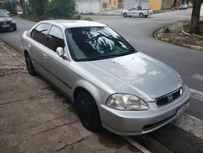 Honda Civic Sedan LX 1.6 16V Aut. 4P 1998