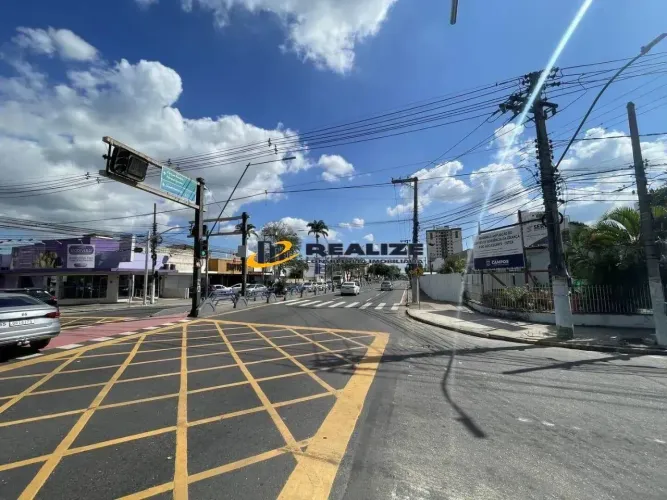 ALUGO = CASA FUNDOS 02 QTS A 100 MTS AV 28 MARÇO UNIMED BEDA E FACULDADES LOCALIZAÇÃO IMPA