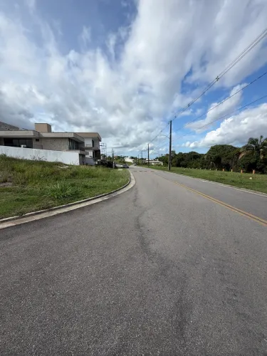 Terreno Alphaville em condomínio fechado ?