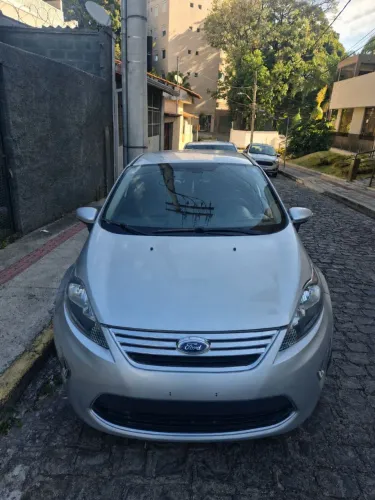 Ford Fiesta SE 1.6 16V Flex 5P 2013