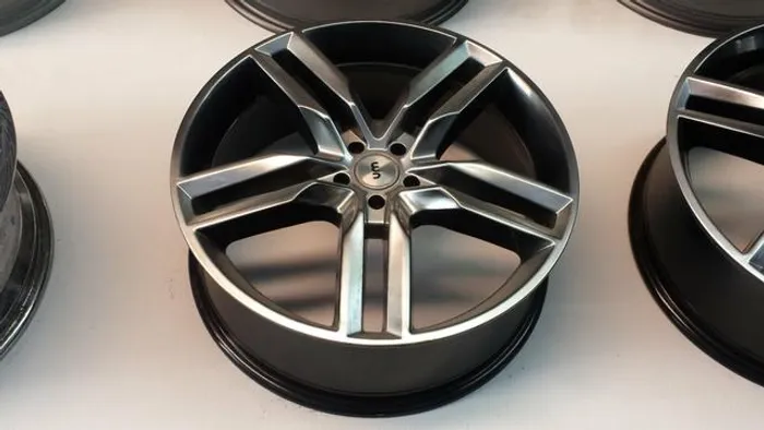 Roda aro 20 Estrela Win Gloss VW Polo 5X100 Jogo novo