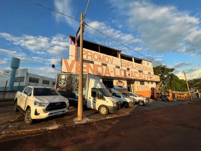 Empilhadeira yale Diesel 2,5t rodando