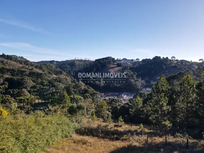 Lote de Terreno à Venda em Condomínio Fechado na Região do Céu Azul - Campos do Jordão/SP