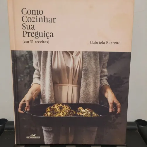 2 livros de receita capa dura