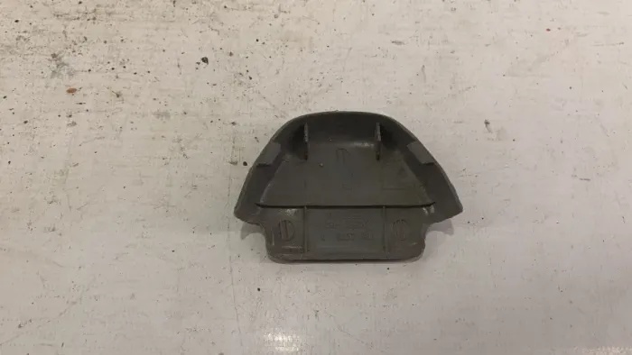 Acabamento Moldura Cinto de Segurança VW Santana/Quantum 92-97 