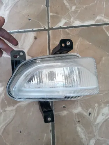 Farol Milha Lado Direito Jeep Renegade 2016 2017