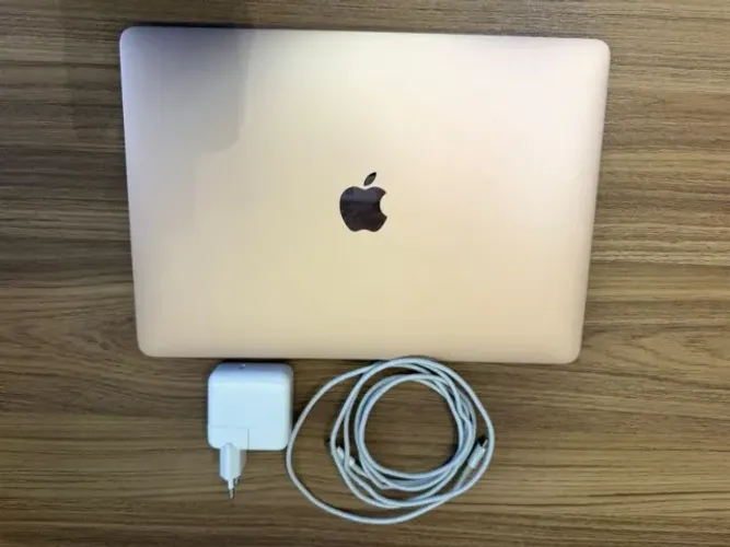 Macbook Air Rosé 2018 - A1932