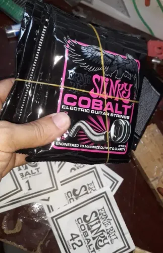 Cordas de Guitarra Elétrica Ernie Ball Slinky Cobalt