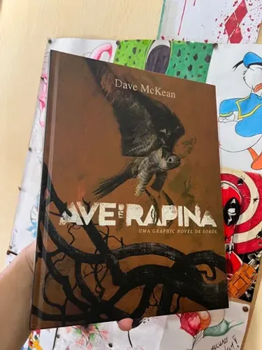 Ave de Rapina uma jornada épica entre dois mundos.