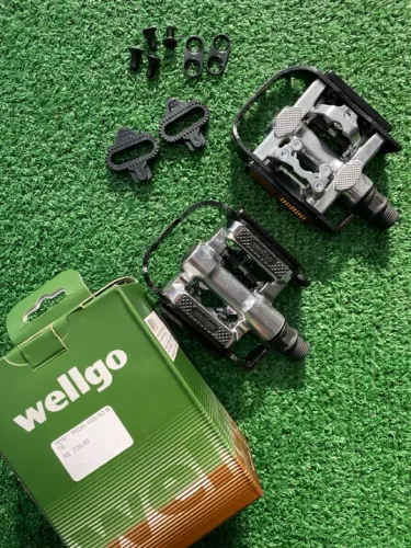 Pedal clip misto alumínio Wellgo novo