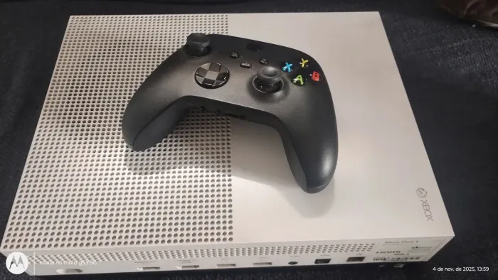 Xbox One S caixa e nota fiscal