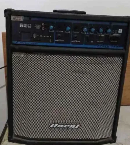 AMPLIFICADOR  / CAIXA DE SOM 