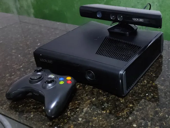 Xbox 360 RGH 3.0 + LT - Sistema Aurora 