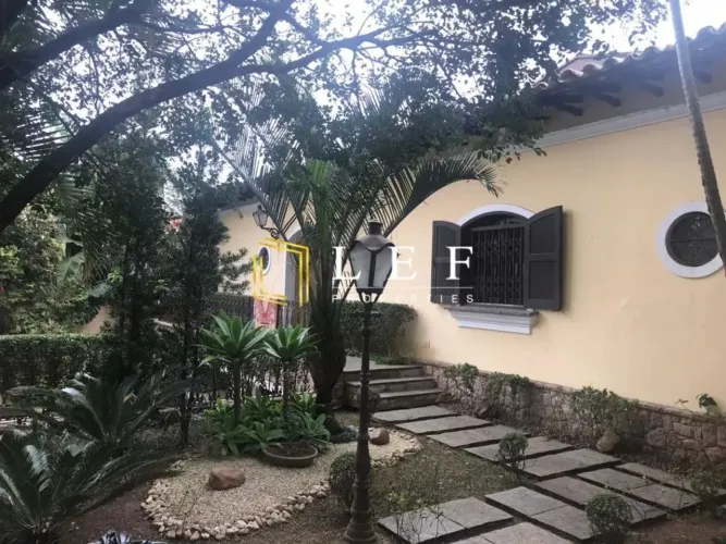 Rua Cristovão Pereira - Campo Belo